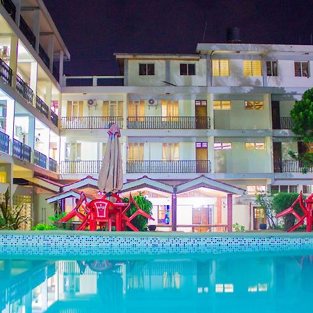 Kilimanjaro Crane Hotel Моши Екстериор снимка