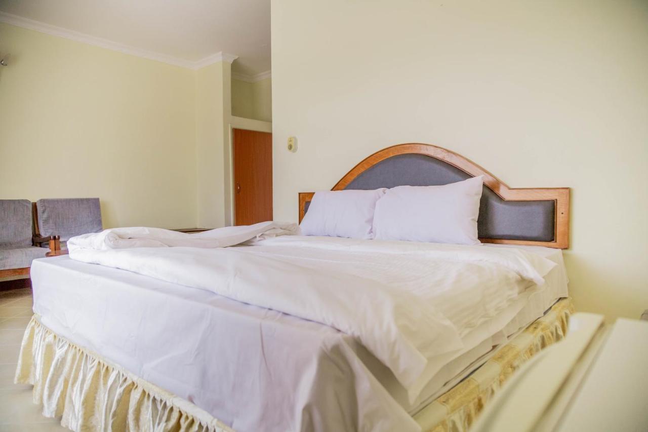 Kilimanjaro Crane Hotel Моши Екстериор снимка