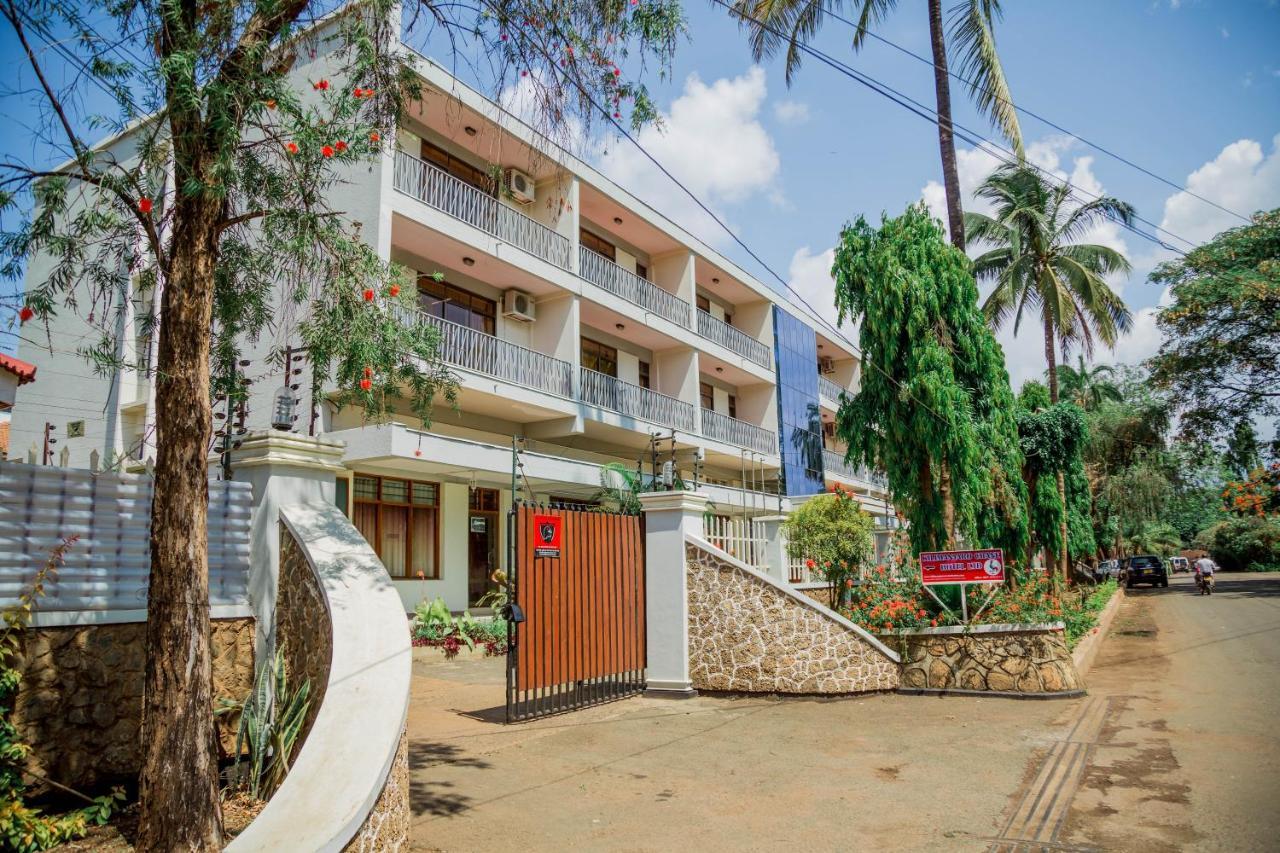 Kilimanjaro Crane Hotel Моши Екстериор снимка