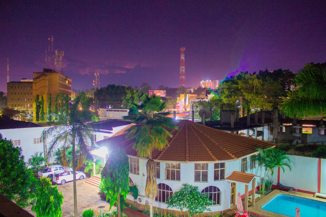 Kilimanjaro Crane Hotel Моши Екстериор снимка