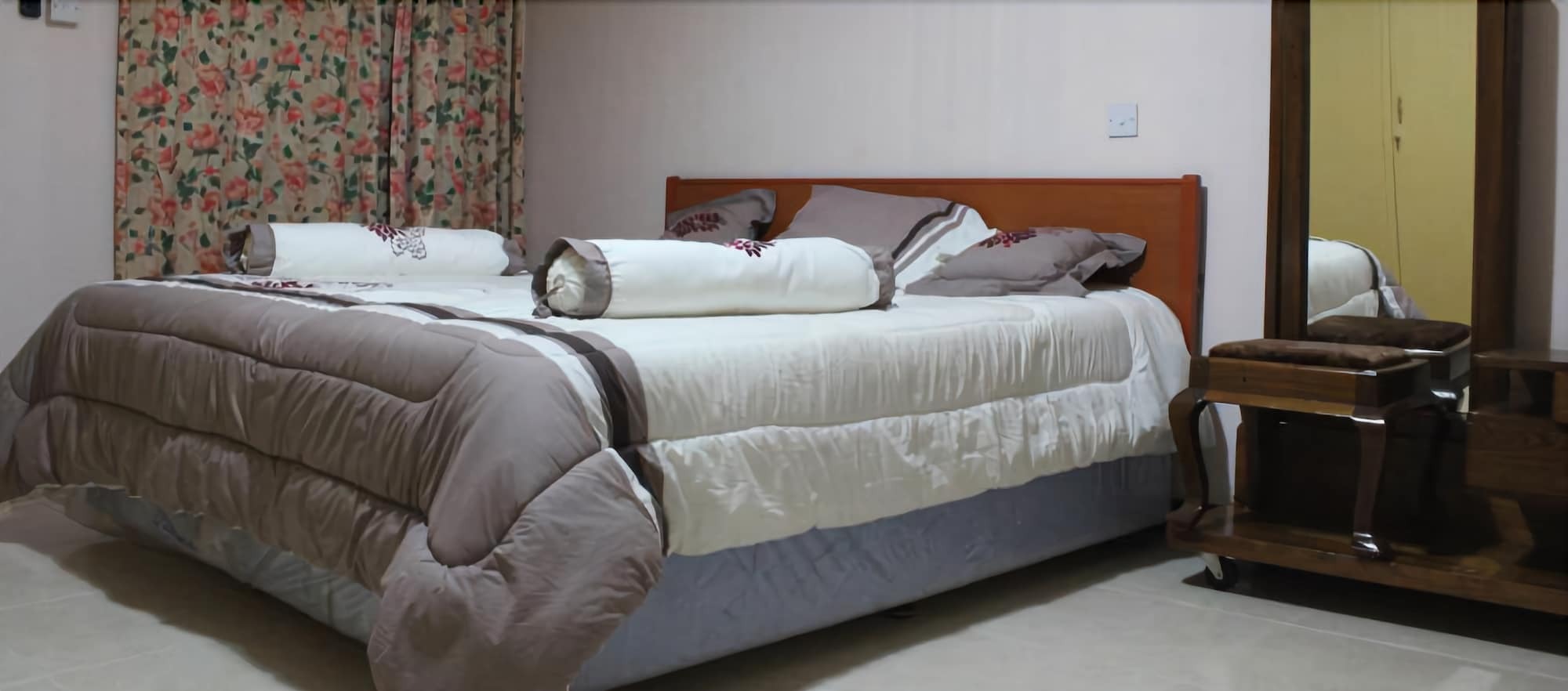 Kilimanjaro Crane Hotel Моши Екстериор снимка
